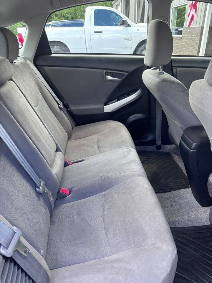 Used 2015 Toyota Prius Two FWD image 8