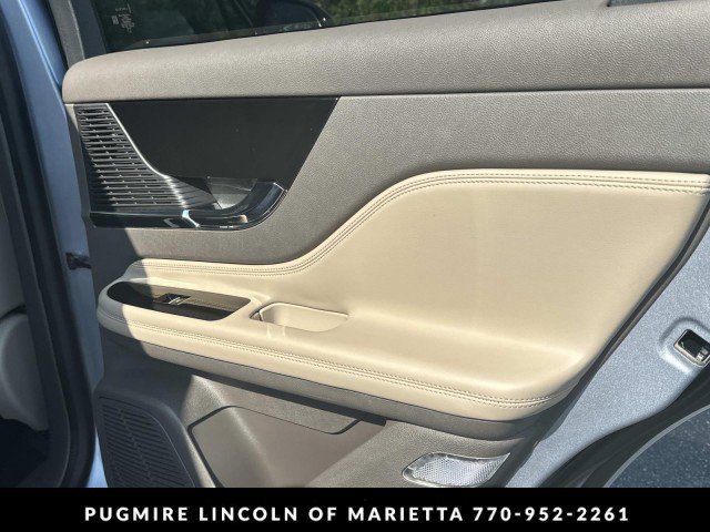 Used 2022 Lincoln Corsair FWD image 31