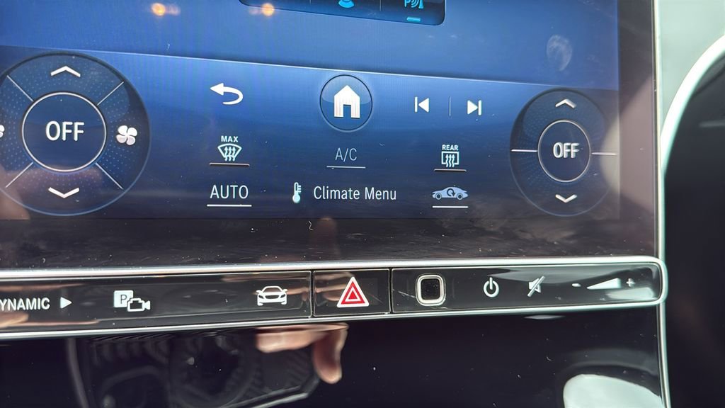 Certified 2024 Mercedes-Benz GLC 300 image 29