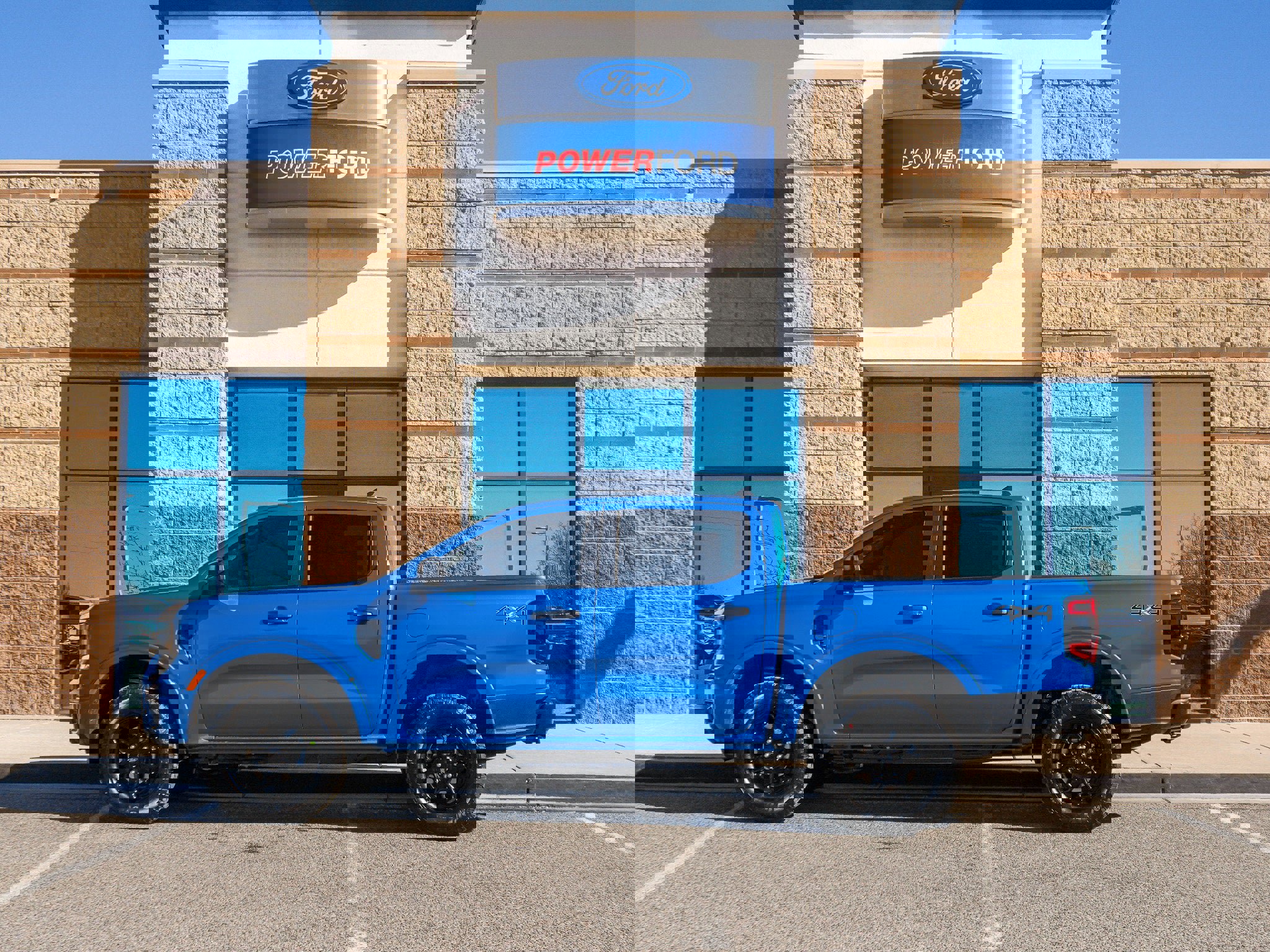 New 2025 Ford Ranger XLT w/ Black Appearance Package image 9