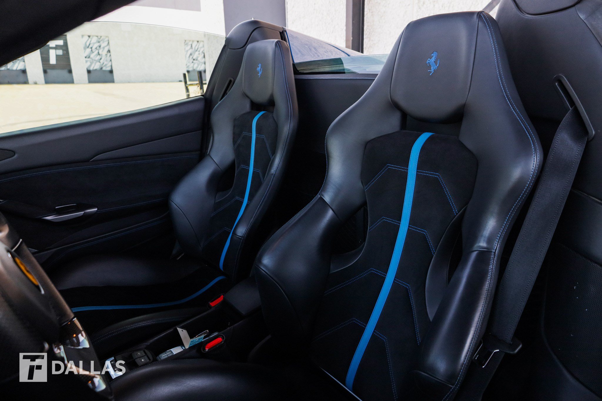 Used 2018 Ferrari 488 Spider RWD image 26