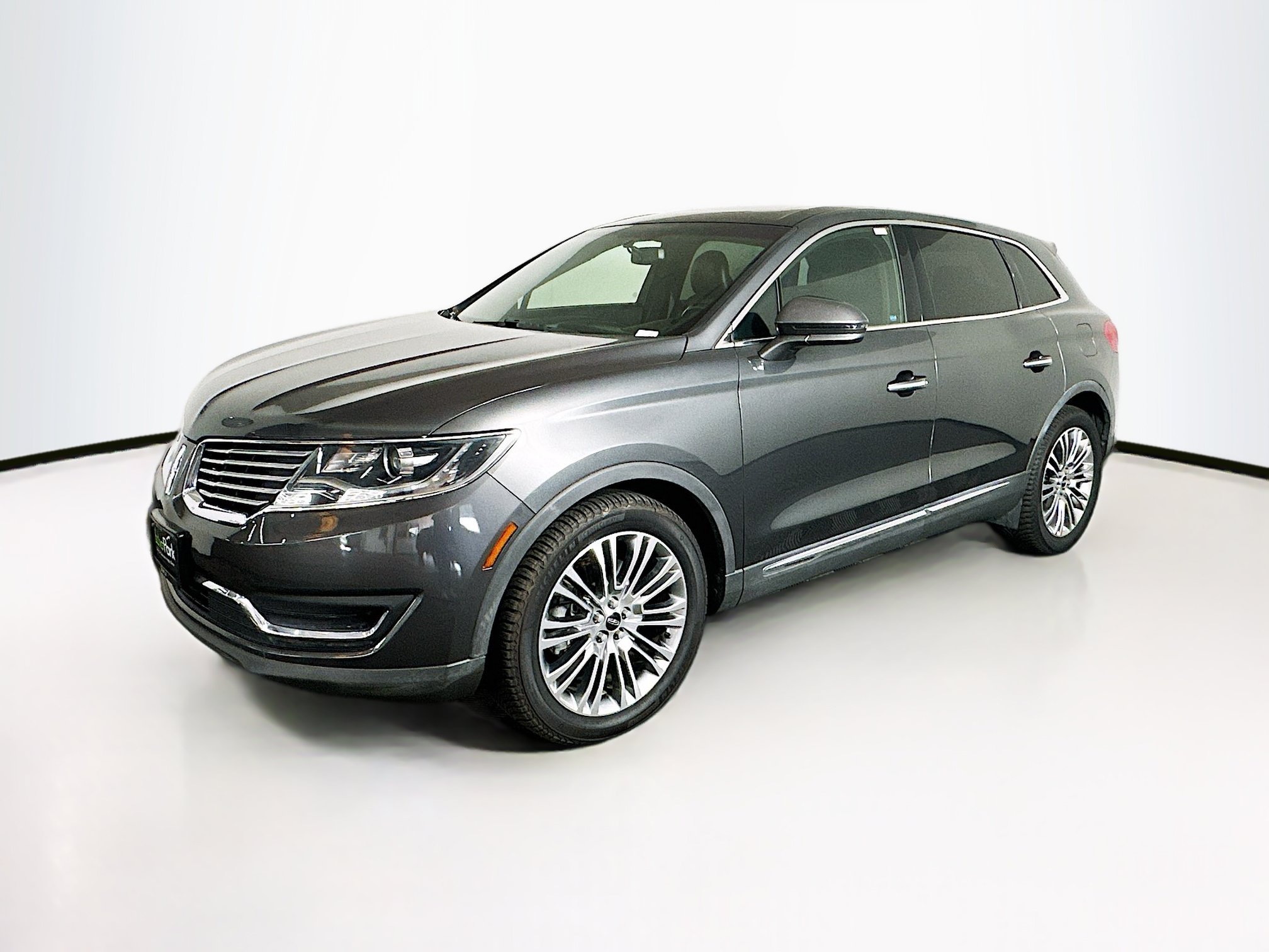 Used 2018 Lincoln MKX Reserve FWD image 3