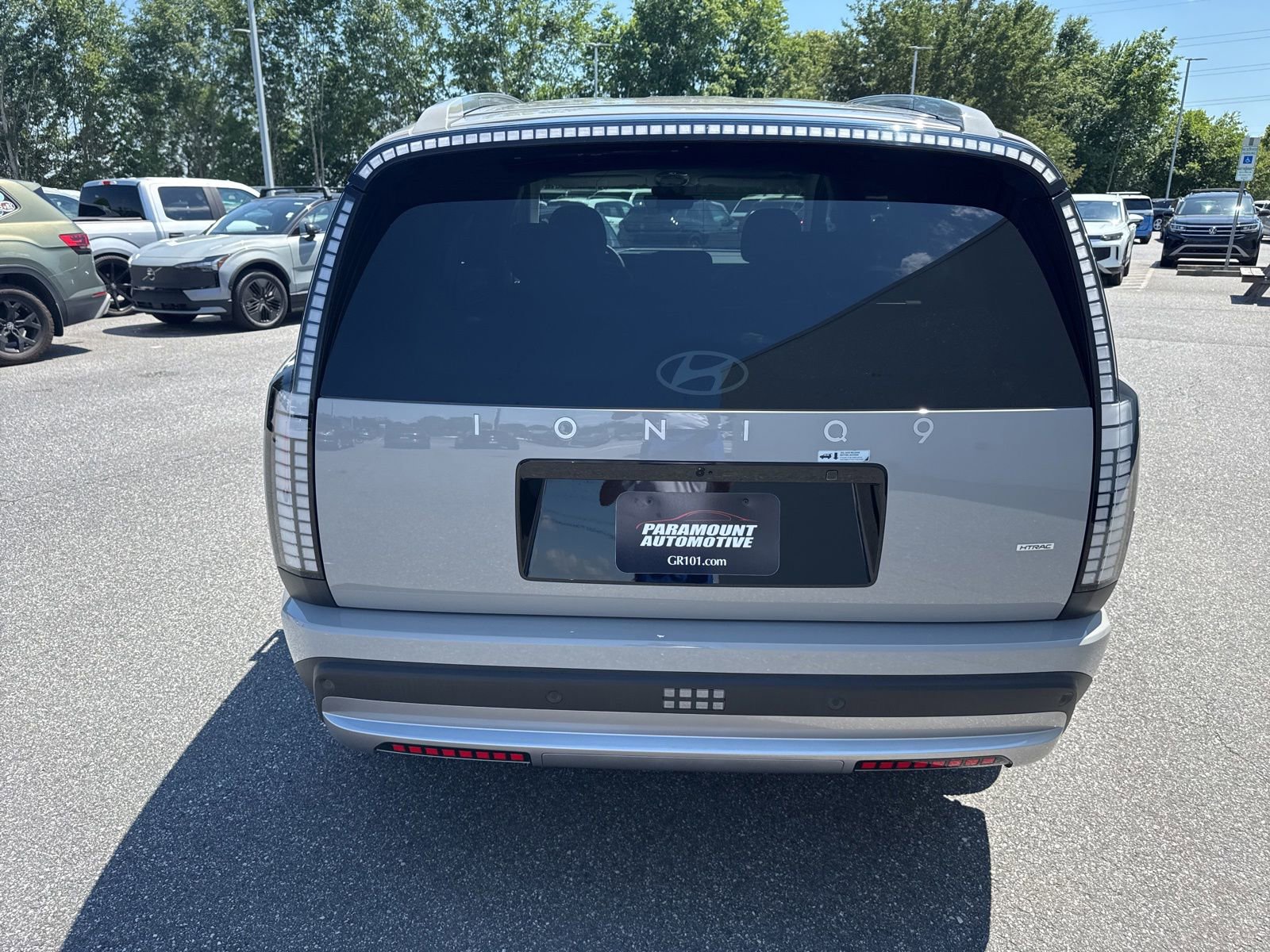 Used 2026 Hyundai Ioniq 9 SE AWD/4WD image 6