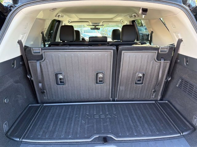 Used 2025 Nissan Pathfinder Platinum w/ Cargo Package FWD image 23