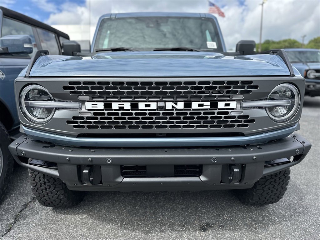 New 2025 Ford Bronco Badlands image 2
