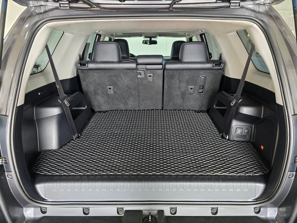 Used 2019 Toyota 4Runner Limited AWD/4WD image 26