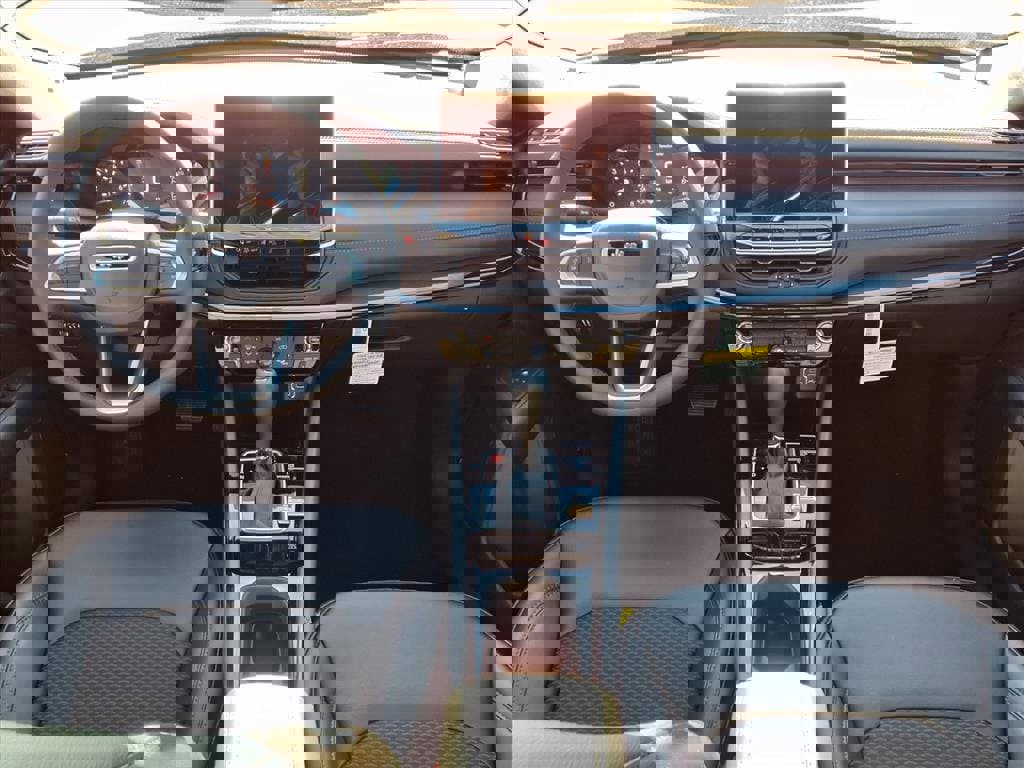 New 2026 Jeep Compass Altitude image 8