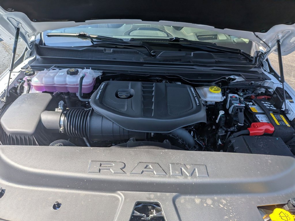 New 2027 RAM 1500 Tungsten AWD/4WD image 38