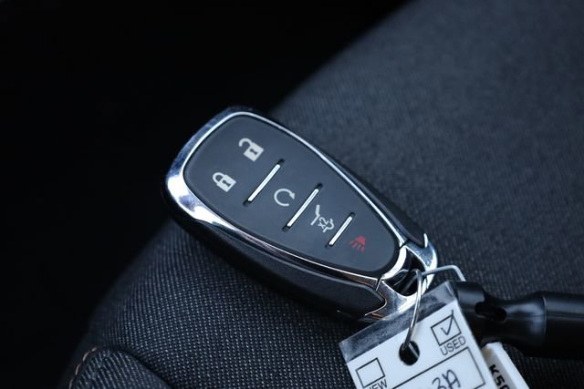 Used 2020 Chevrolet Equinox LT w/ Driver Convenience Package image 30