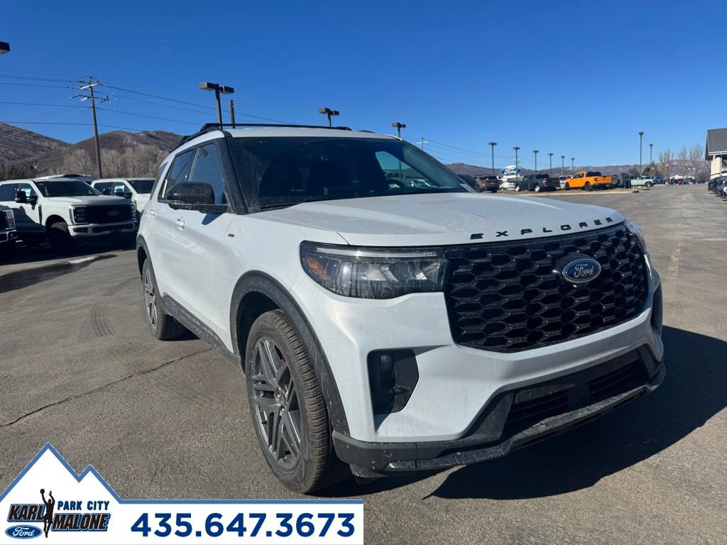 New 2026 Ford Explorer ST-Line w/ ST-Line Street Pack
