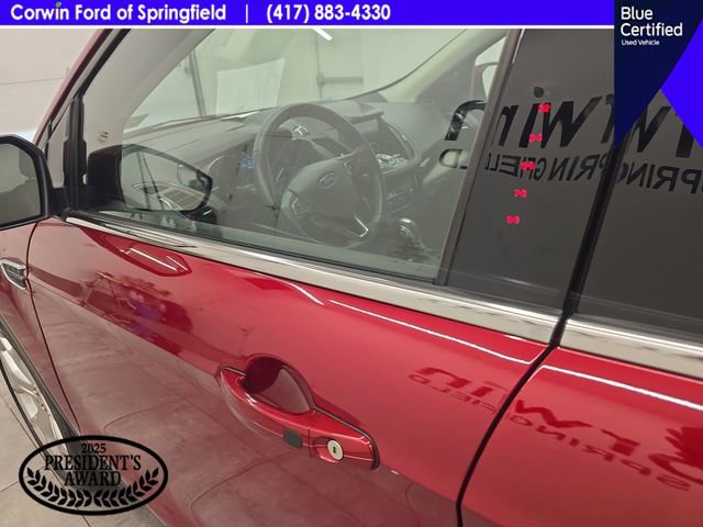 Certified 2019 Ford Escape Titanium AWD/4WD image 19