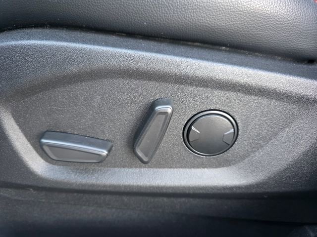 Used 2024 Ford Edge ST-Line image 5