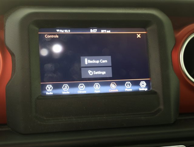 Used 2021 Jeep Wrangler Unlimited Rubicon w/ Xtreme Recon 35" Tire Package image 12