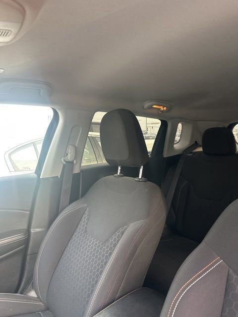 Used 2018 Jeep Compass Sport w/ Tech Group image 13