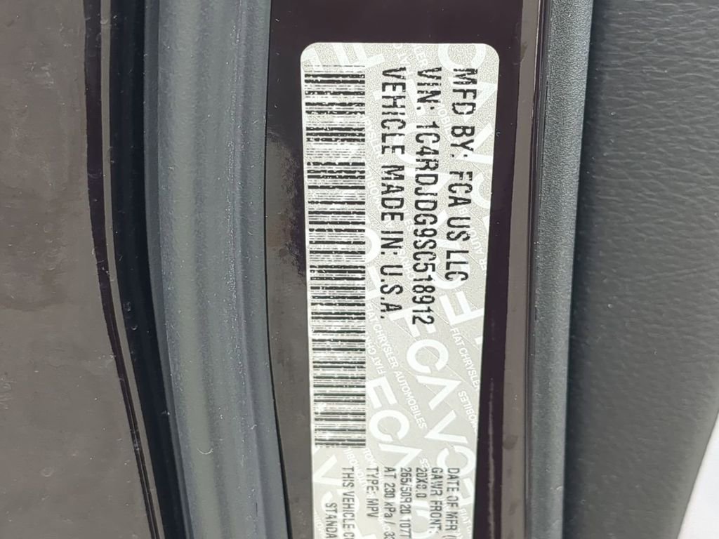 Used 2025 Dodge Durango GT image 25