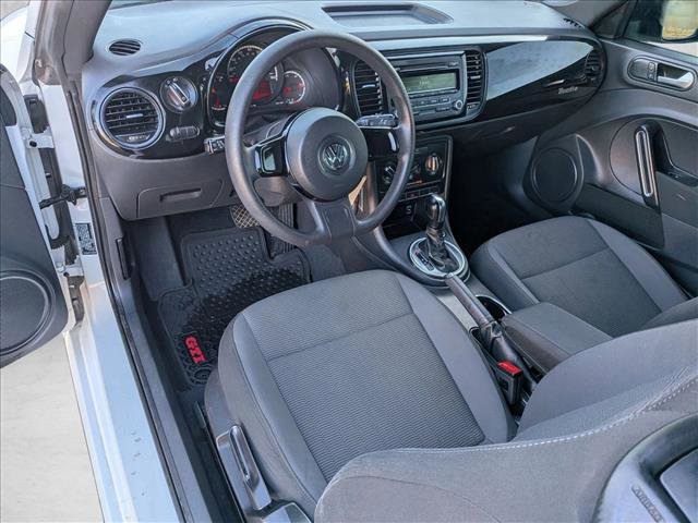 Used 2014 Volkswagen Beetle 2.5 image 10