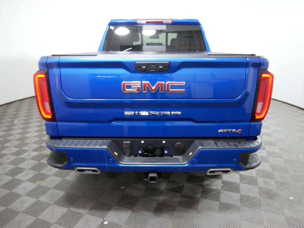 Used 2023 GMC Sierra 1500 AT4 w/ AT4 Preferred Package image 4