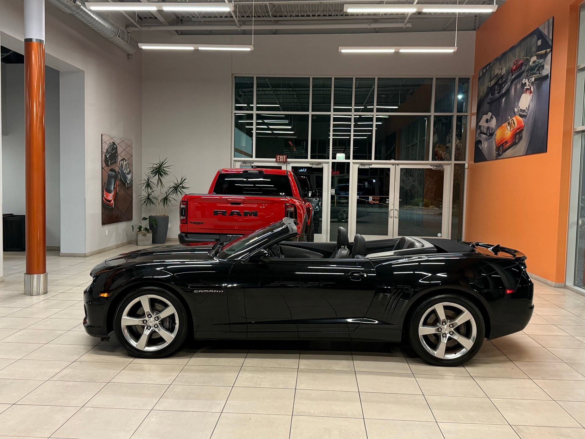 Used 2011 Chevrolet Camaro SS w/ RS Package image 8