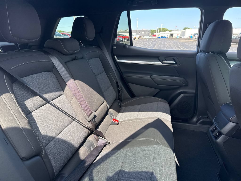 New 2027 GMC Terrain Elevation w/ Technology Package II AWD/4WD image 31