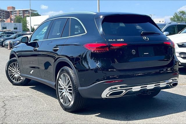 Used 2026 Mercedes-Benz GLC 300 4MATIC image 10