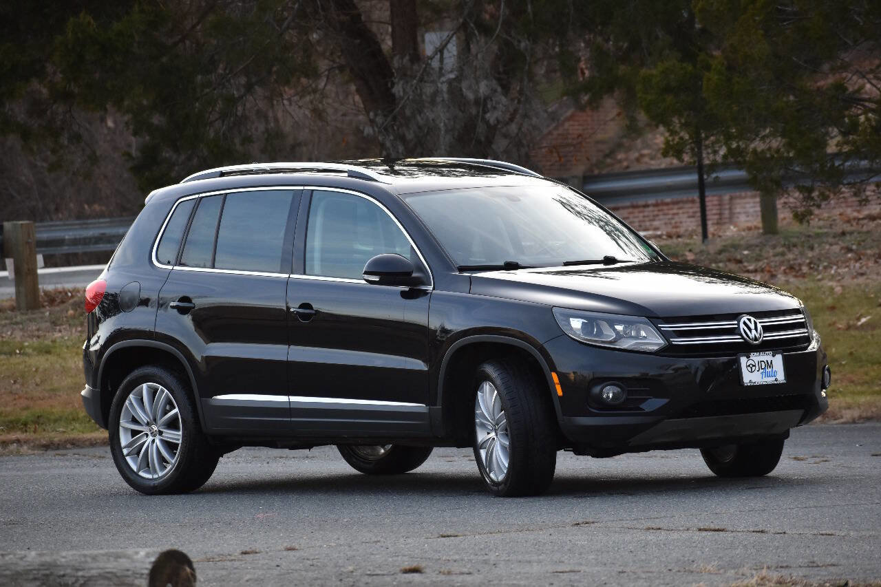 Used 2016 Volkswagen Tiguan SE image 4