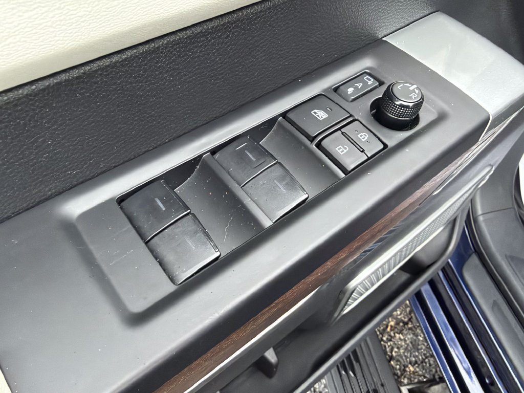Used 2024 Toyota Sequoia Capstone AWD/4WD image 11
