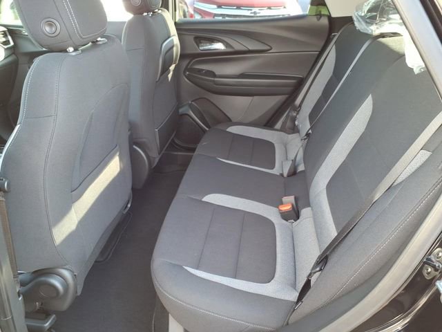 New 2026 Chevrolet TrailBlazer LT w/ LT Cold Weather Package FWD image 8