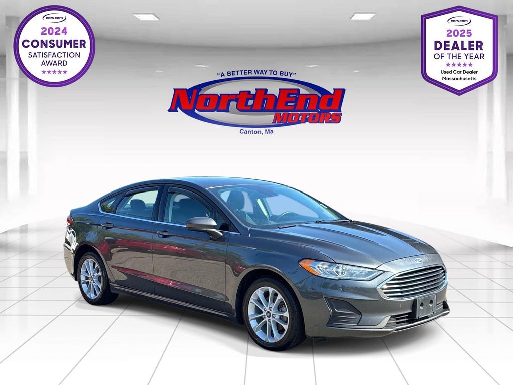 Used 2020 Ford Fusion SE FWD image 1