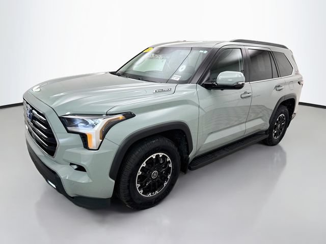 Used 2024 Toyota Sequoia SR5 w/ TRD Off-Road Package AWD/4WD image 3