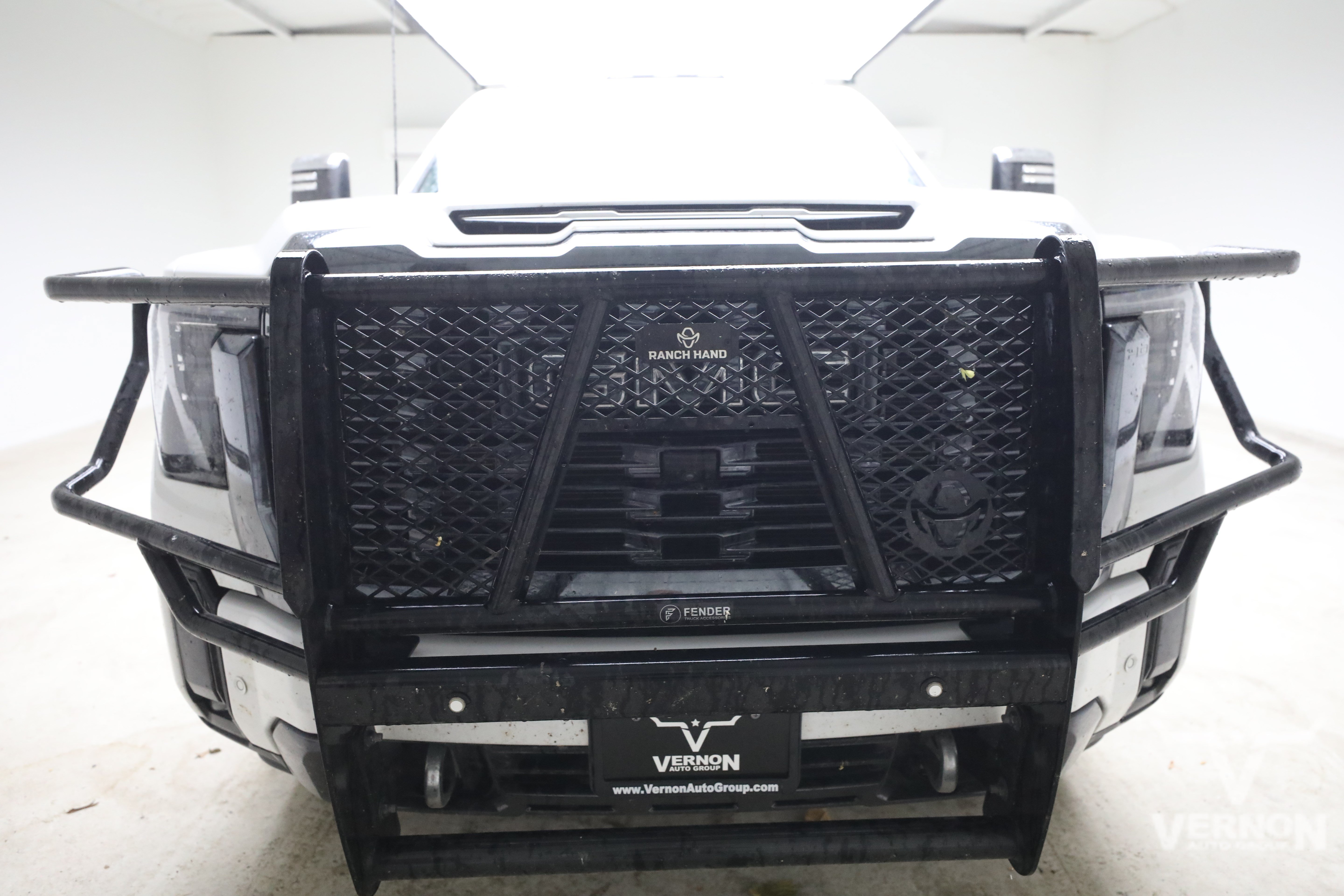 Used 2024 GMC Sierra 3500 Denali Ultimate AWD/4WD image 7