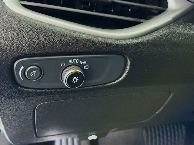 Used 2024 Chevrolet Malibu LT FWD image 10