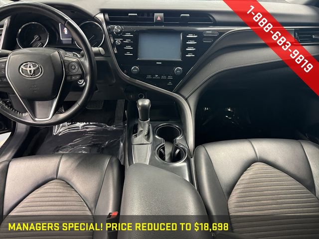 Used 2020 Toyota Camry SE image 14