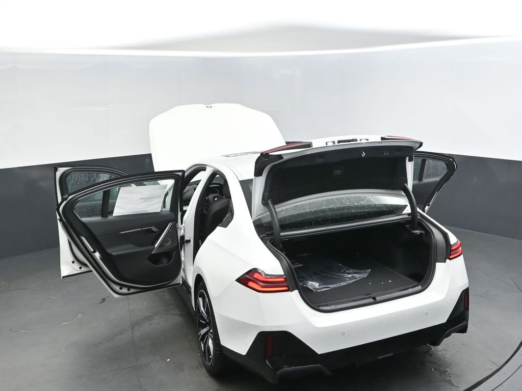New 2026 BMW 530i w/ M Sport Package image 48