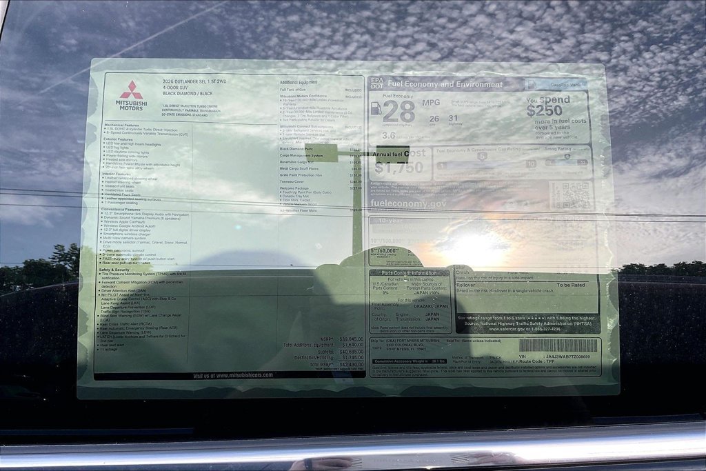 New 2026 Mitsubishi Outlander SEL FWD image 13