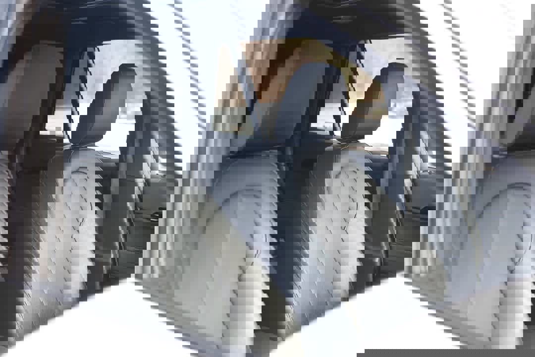 Used 2018 BMW X1 xDrive28i image 9