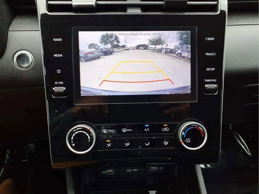 Used 2022 Hyundai Tucson SEL image 15
