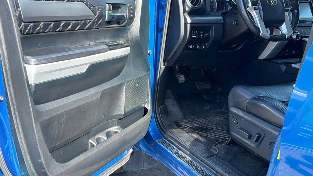 Certified 2017 Toyota Tundra Platinum image 23