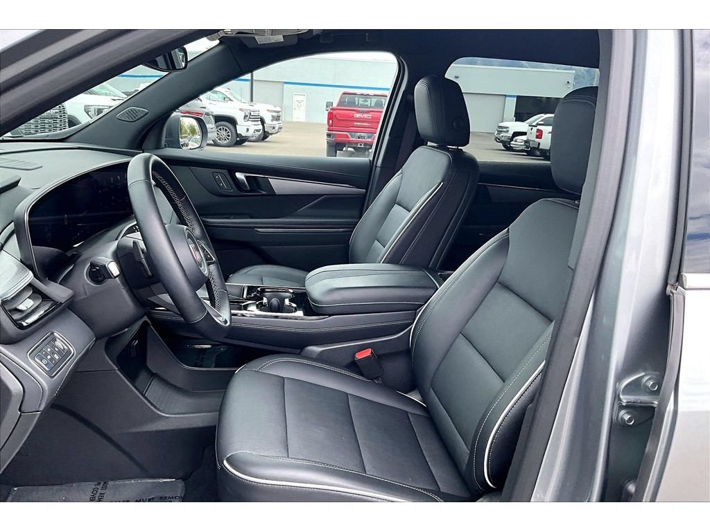 Used 2025 Buick Enclave Preferred AWD/4WD image 20