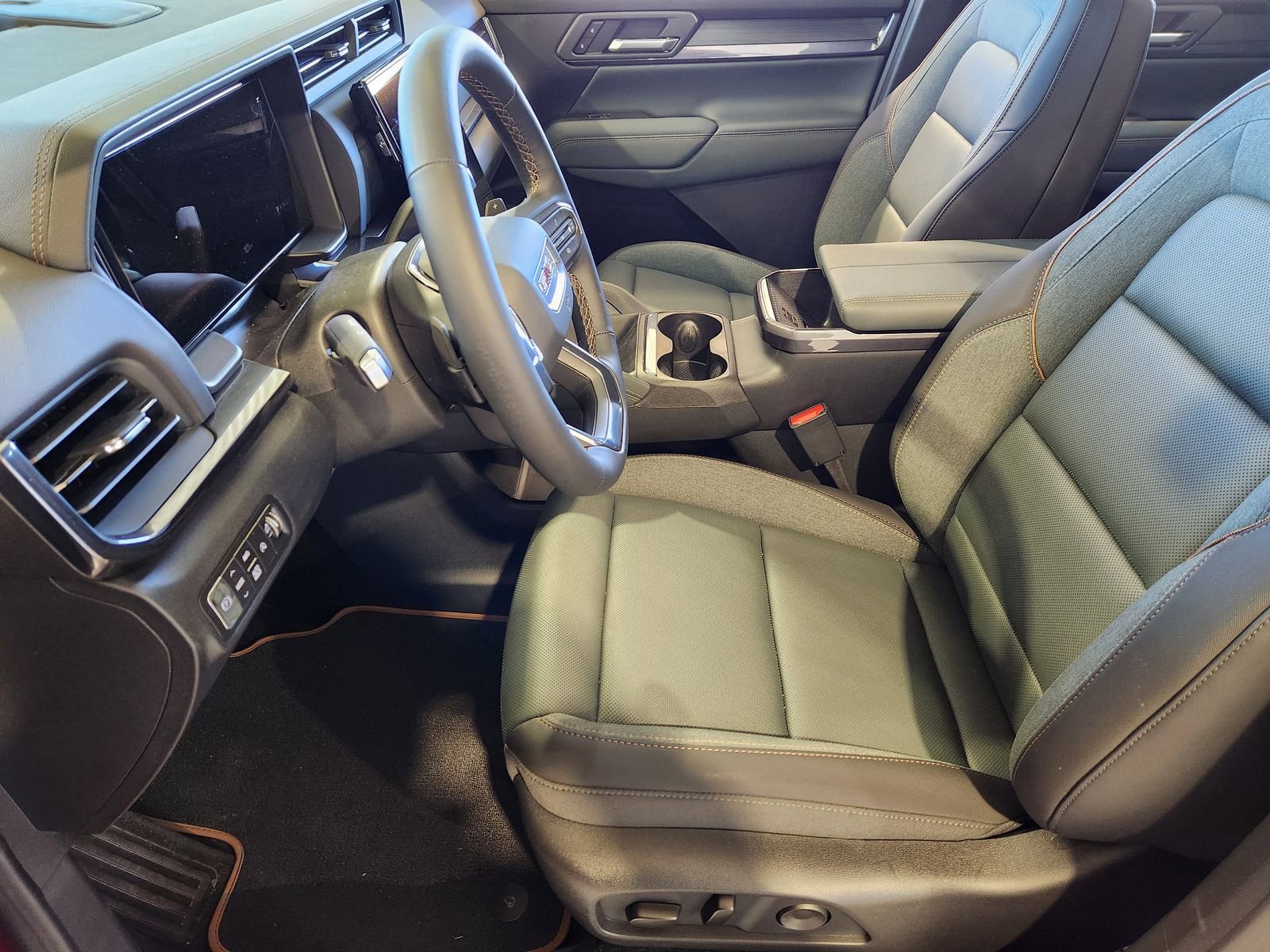 Certified 2026 GMC Terrain AT4 w/ Convenience Package III image 15