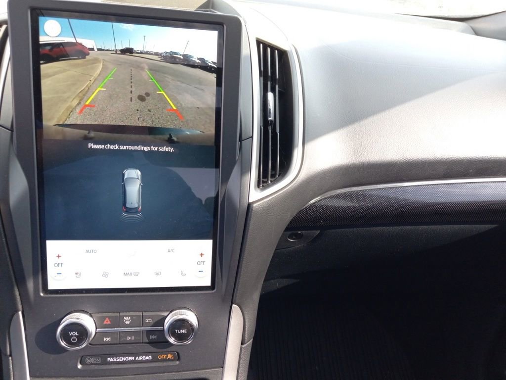 Used 2021 Ford Edge ST-Line w/ Cold Weather Package image 34