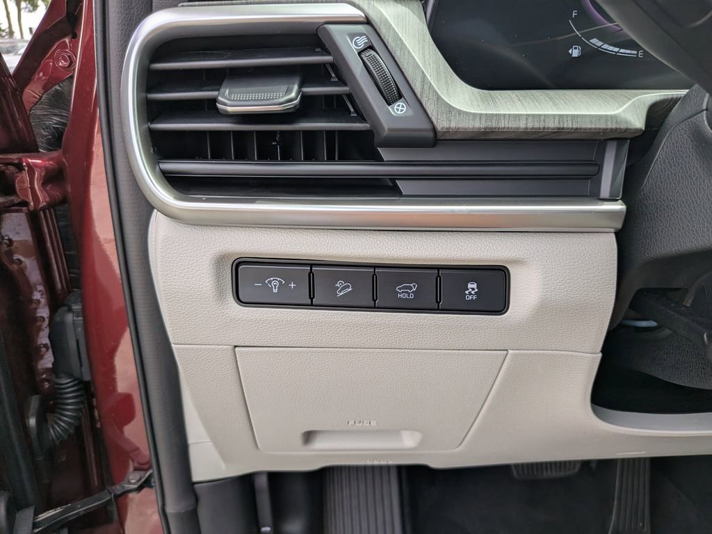 Certified 2023 Kia Telluride EX w/ EX Captain's Chair Package AWD/4WD image 30