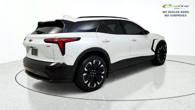 Used 2024 Chevrolet Blazer EV RS RWD image 8