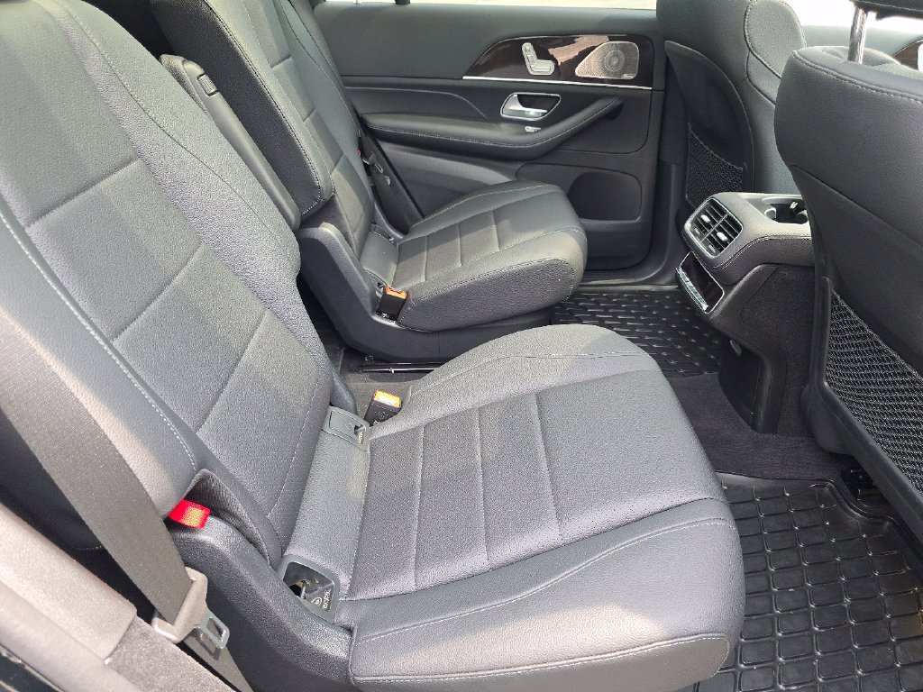 Certified 2024 Mercedes-Benz GLS 450 4MATIC image 21
