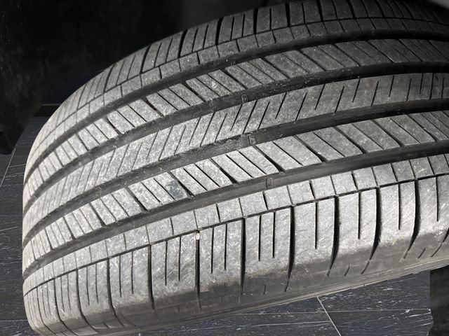 Used 2023 Volkswagen Atlas SE image 36