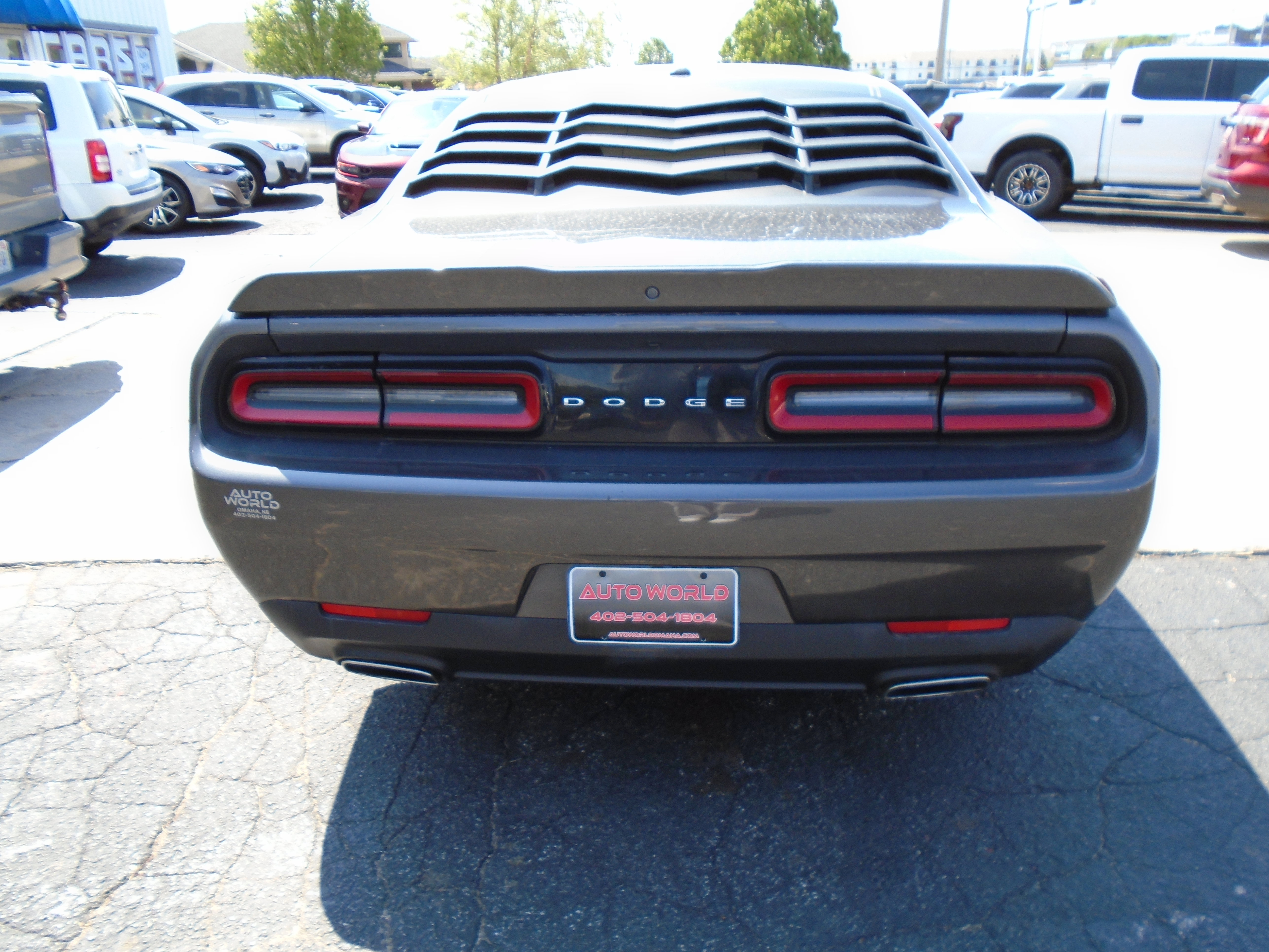 Used 2019 Dodge Challenger SXT w/ Cold Weather Group RWD image 3