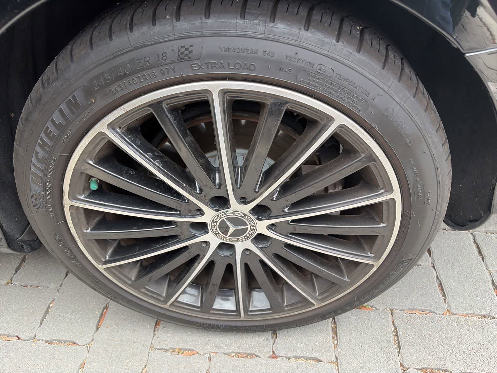 Used 2020 Mercedes-Benz C 300 Sedan image 9