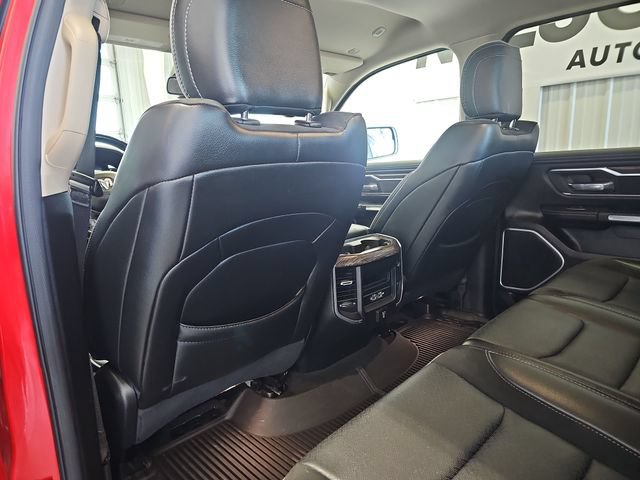Used 2020 RAM 1500 Laramie AWD/4WD image 33