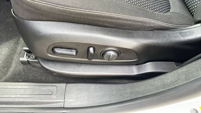 Used 2020 GMC Acadia SLE w/ Driver Convenience Package image 29