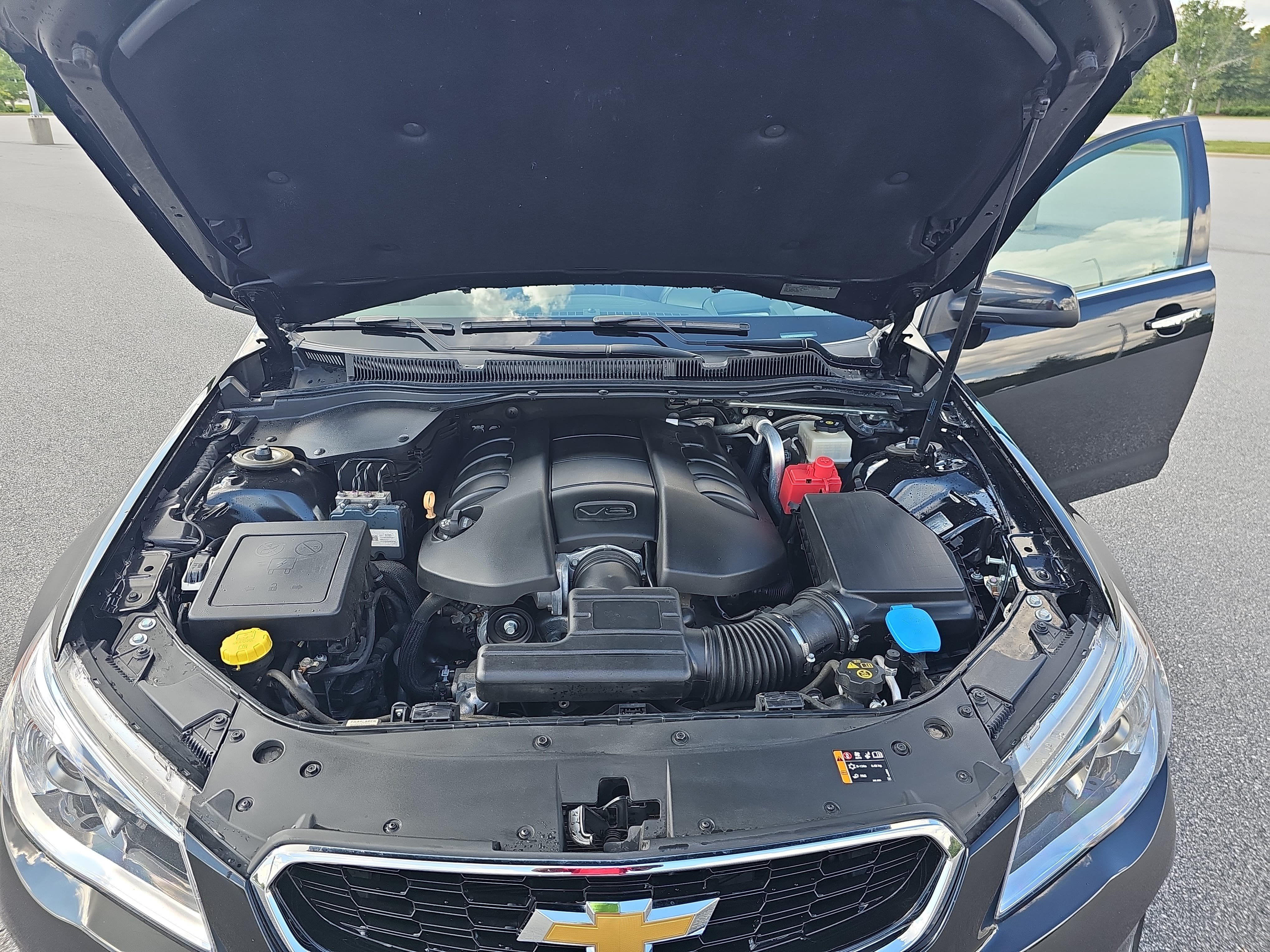 Used 2016 Chevrolet SS RWD image 31