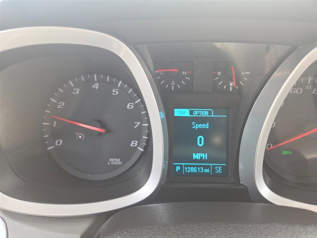 Used 2017 Chevrolet Equinox LT w/ Convenience Package image 13